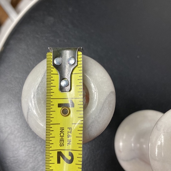 Beacon hill’s marble candle holders - Picture 7 of 7